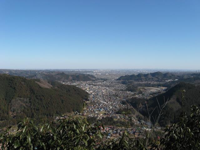 山頂からあきる野市及び都心の眺めの写真