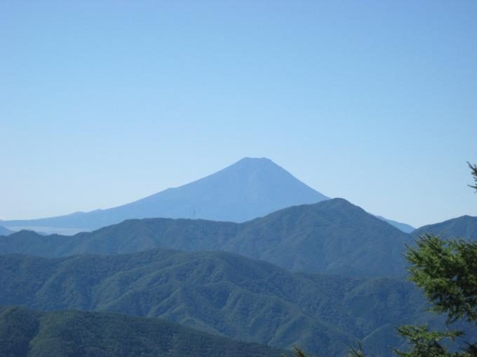 七ツ石小屋から見た富士山