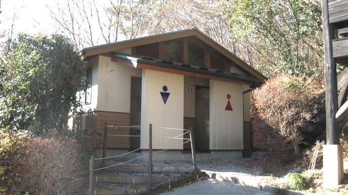 琴平神社横観光トイレ