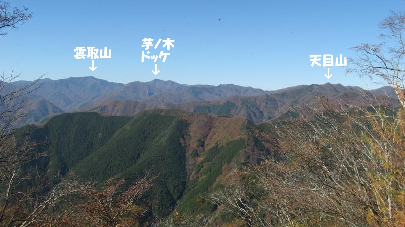 山頂から見た右側の展望
